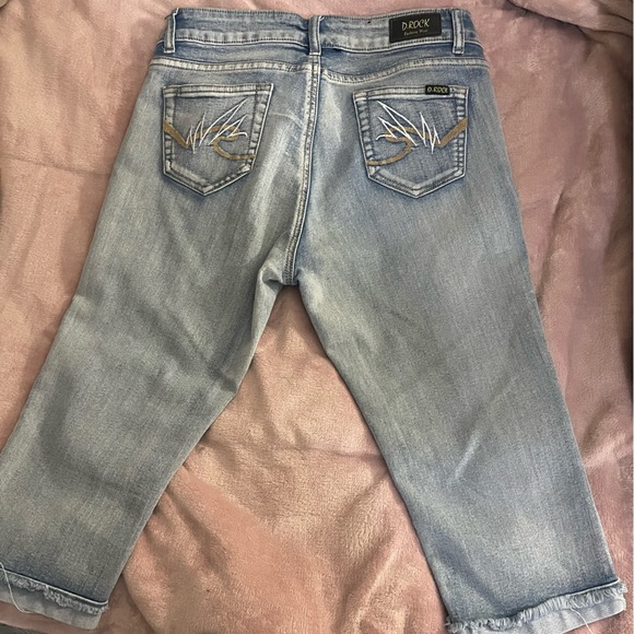 D.Rock denim capris sz 17 jr’s - Picture 2 of 6